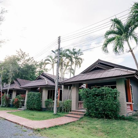 Frank Ao Nang Krabi Resort Екстер'єр фото