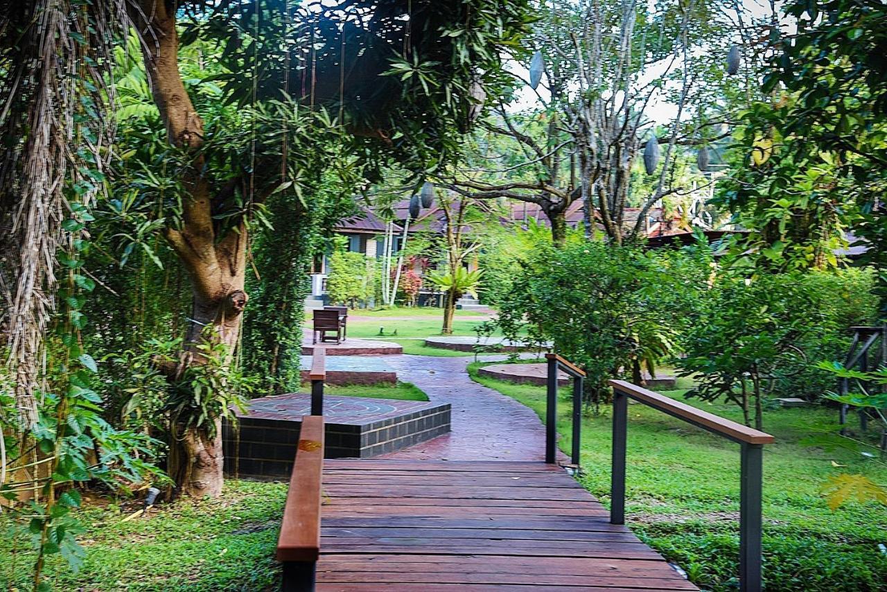 Frank Ao Nang Krabi Resort Екстер'єр фото